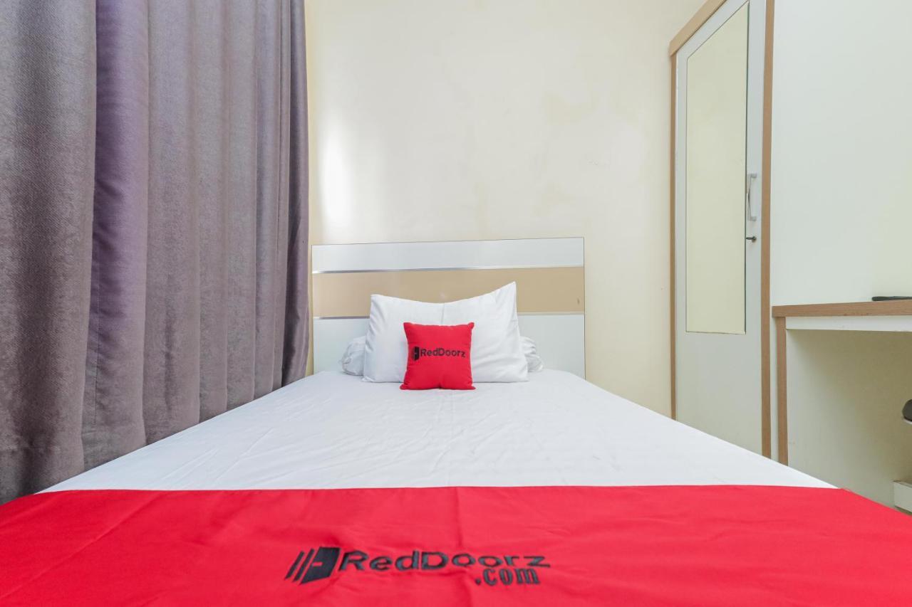 Reddoorz Syariah Near Stasiun Karet Hotel Jacarta Exterior foto