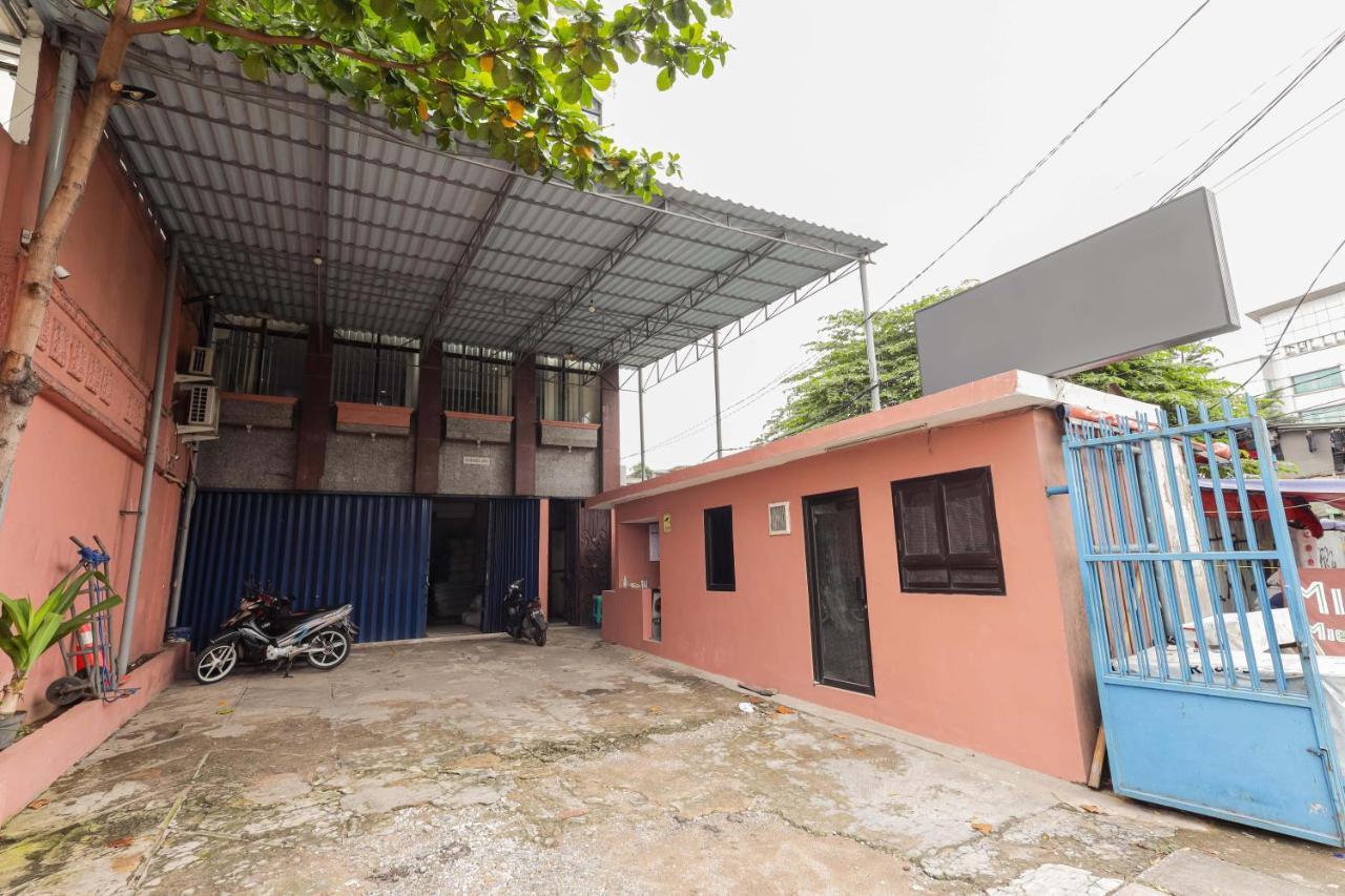 Reddoorz Syariah Near Stasiun Karet Hotel Jacarta Exterior foto