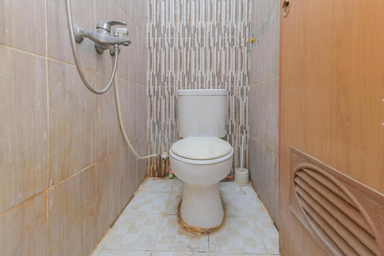 Reddoorz Syariah Near Stasiun Karet Hotel Jacarta Exterior foto