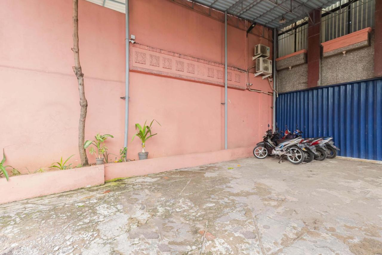 Reddoorz Syariah Near Stasiun Karet Hotel Jacarta Exterior foto